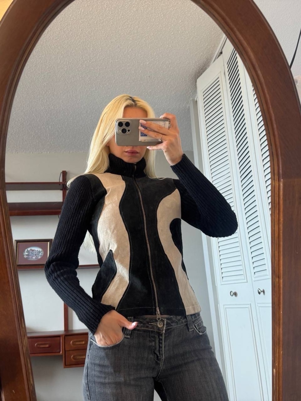 Vintage color-block Zip Jacket in Black & White